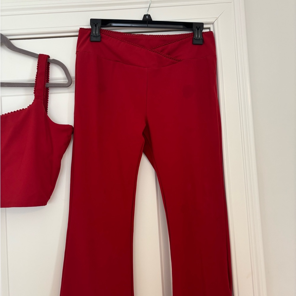 Red Crop Tank and Flared Leggings Set - Picture 9 of 12